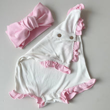 Load image into Gallery viewer, 2 Tones Frill Ribbed Short Sleeve Bodysuits