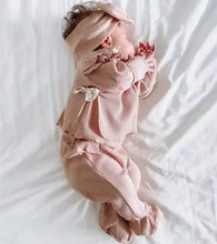 Load image into Gallery viewer, Baby Girl Ruffle 3 Pieces Set